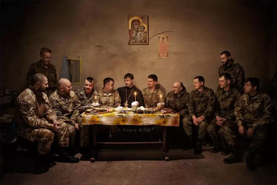 Ukrainos karo kapelionas: „Karas yra skausmas, siaubas, mirtis, o dvasininkas kenčiantiems nuo karo žmonėms suteikia viltį ir žmogiškumą“