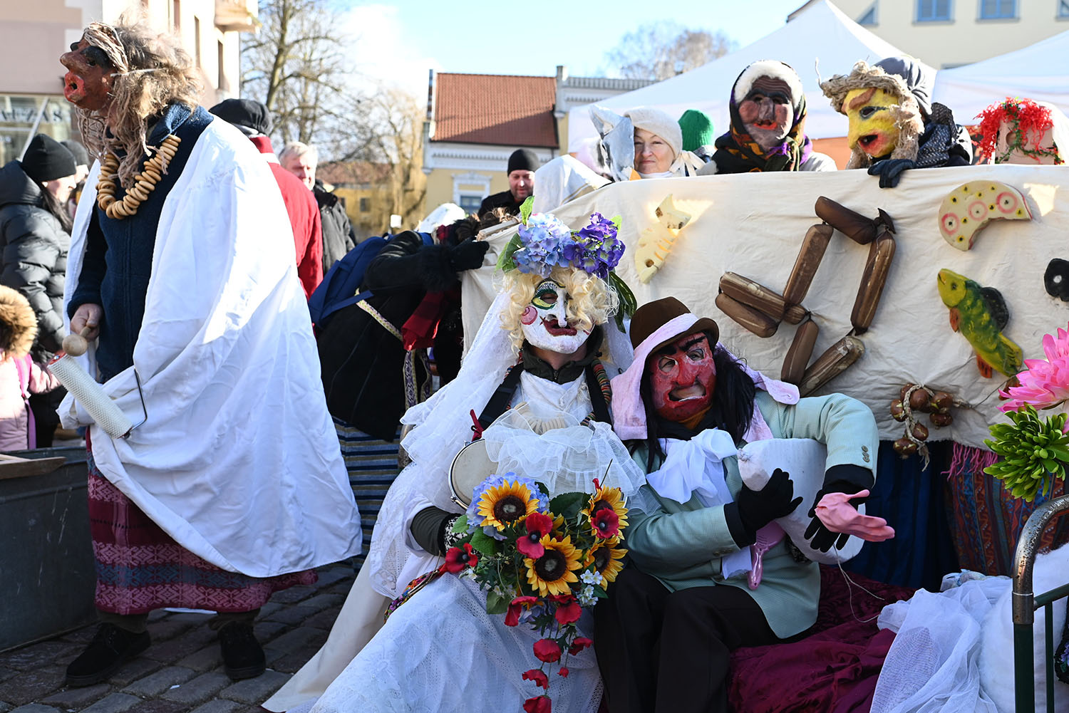 Užgavėnės - nuo tradicijų iki šiuolaikinių tendencijų