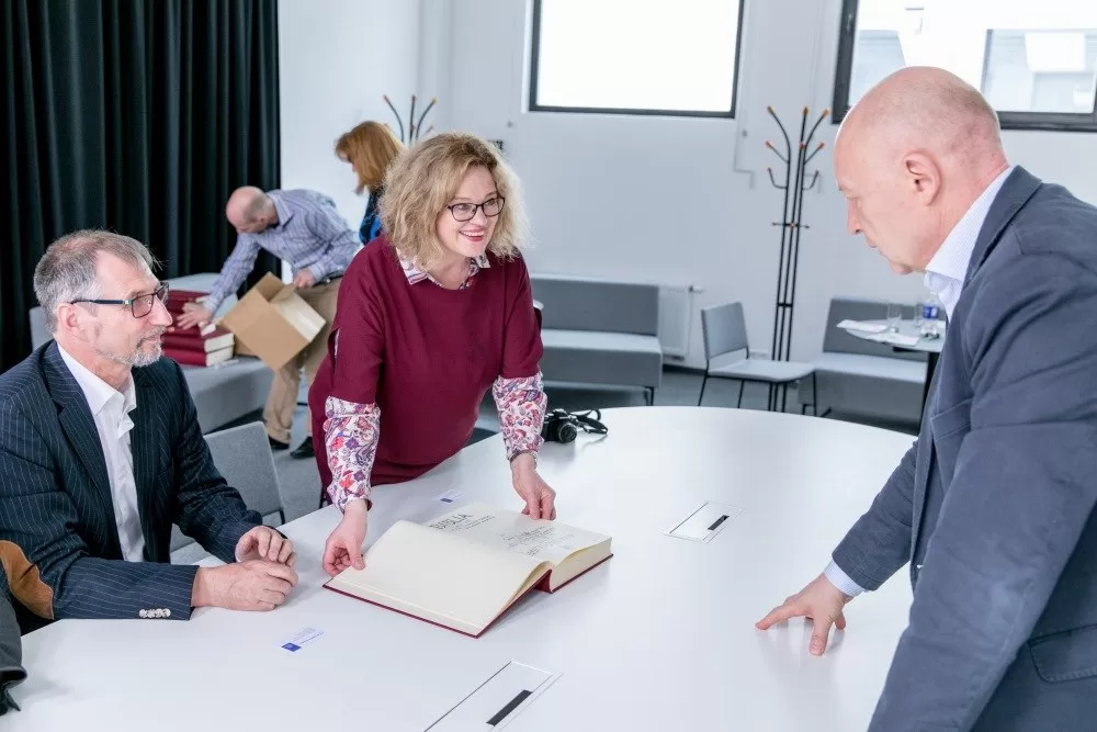 Biblijos vertimas skirtas Dievo žodžio žiniai perduoti. Pokalbis su Lietuvos Biblijos draugijos direktore V. Kalinauskiene