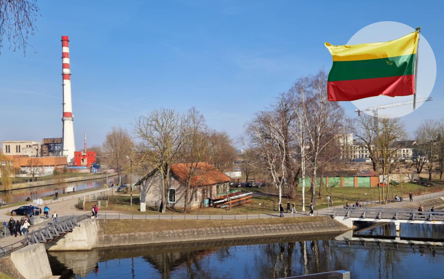 Įkaltis – iškelta trispalvė