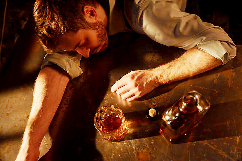 Priklausomybių kamuojamą žmogų gydo ir buvimas šalia