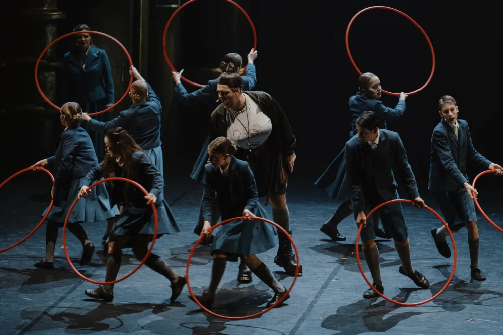 Miuziklas „Matilda“: pirmasis pastatymas Lietuvoje nenuvylė