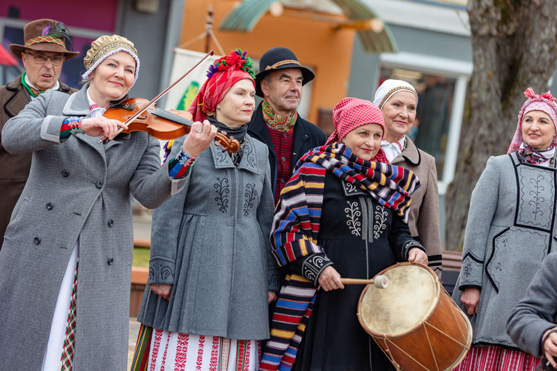 Ar kultūra arti, nepaisant piniginės storio?