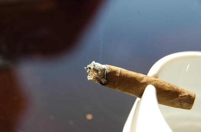 Žalingi įpročiai ir priklausomybės: nuo istorijos iki šiandienos Klaipėdos krašte