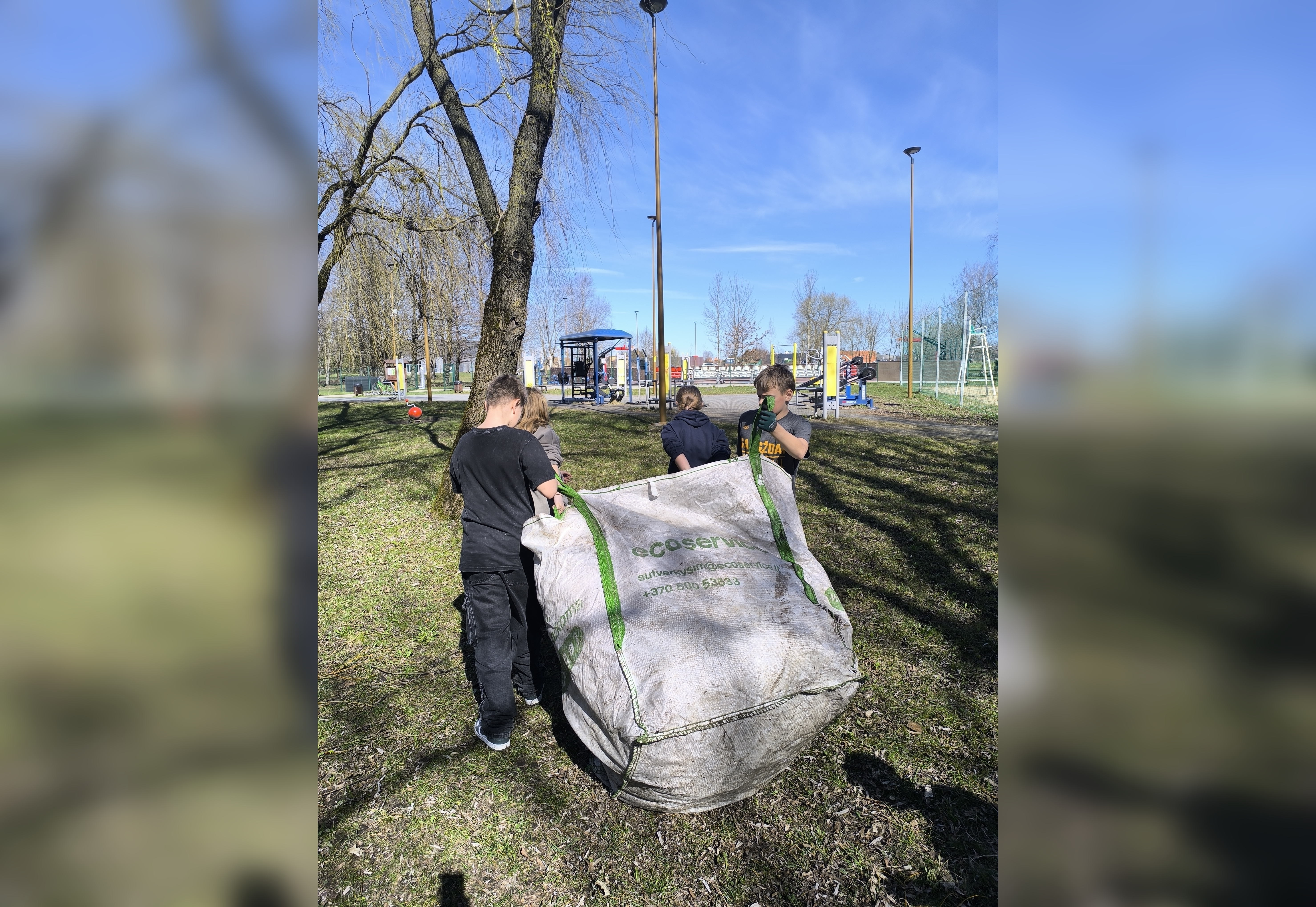 Jaunimo talkoje – per 40 savanorių