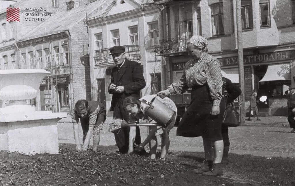 Ir miesto ligoninė turėjo savo sodininkystės-daržininkystės ūkį