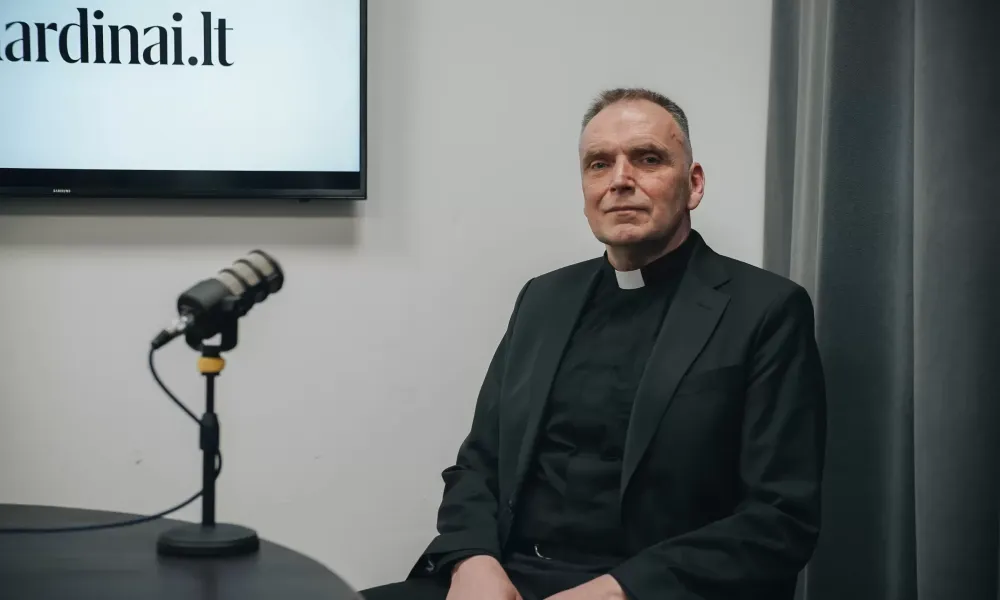 Liuteronų Velykos, margučio prasmė ir tarnystė Baltarusijoje. Pokalbis su kunigu R. Dokšu