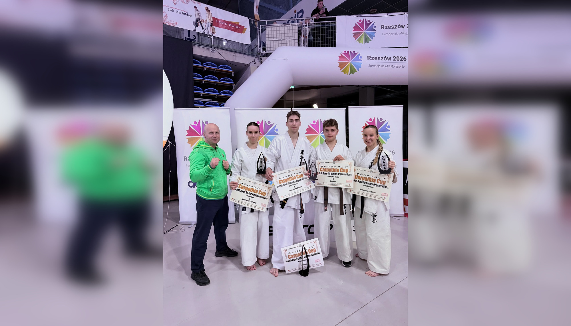 Karatė mokyklos treneris – turnyro čempionas