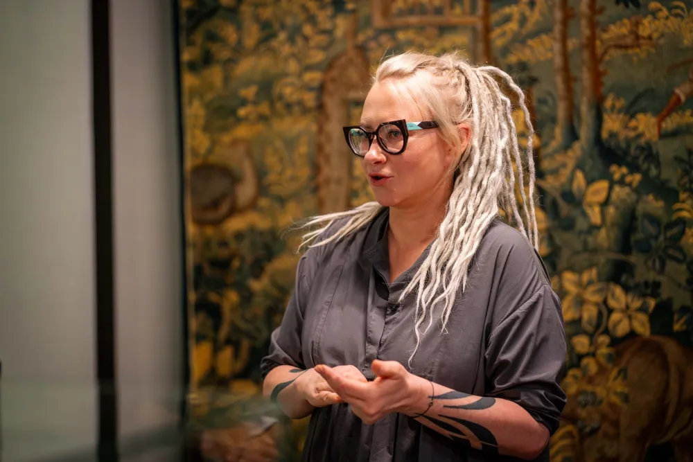 Julija Janus – apie meną, vietokūrą ir karalienes