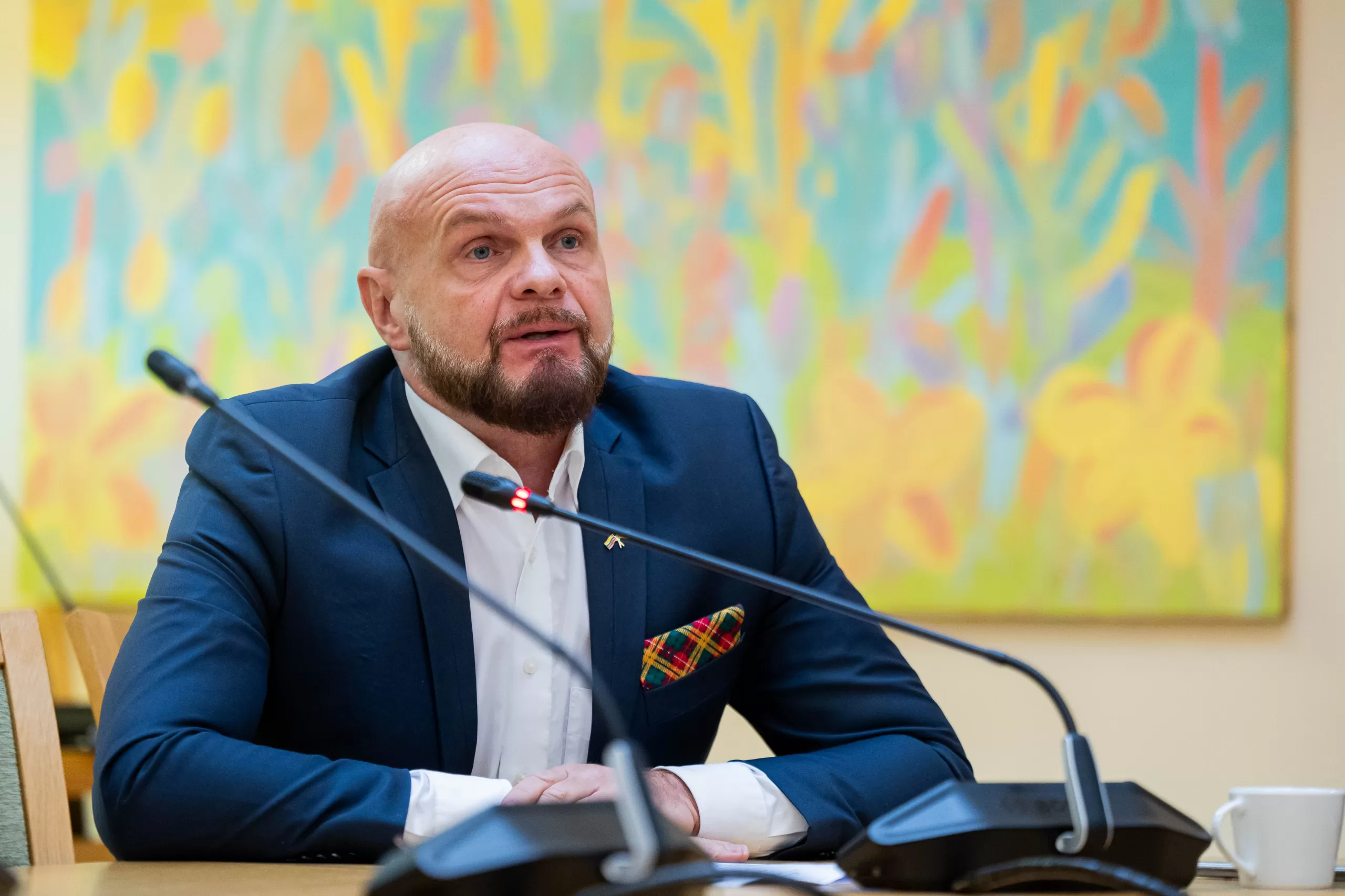 A. Lydeka: Kovo 8-oji turėtų būti skirta ne gėlių dovanojimui, o moterų kovai už lygias teises