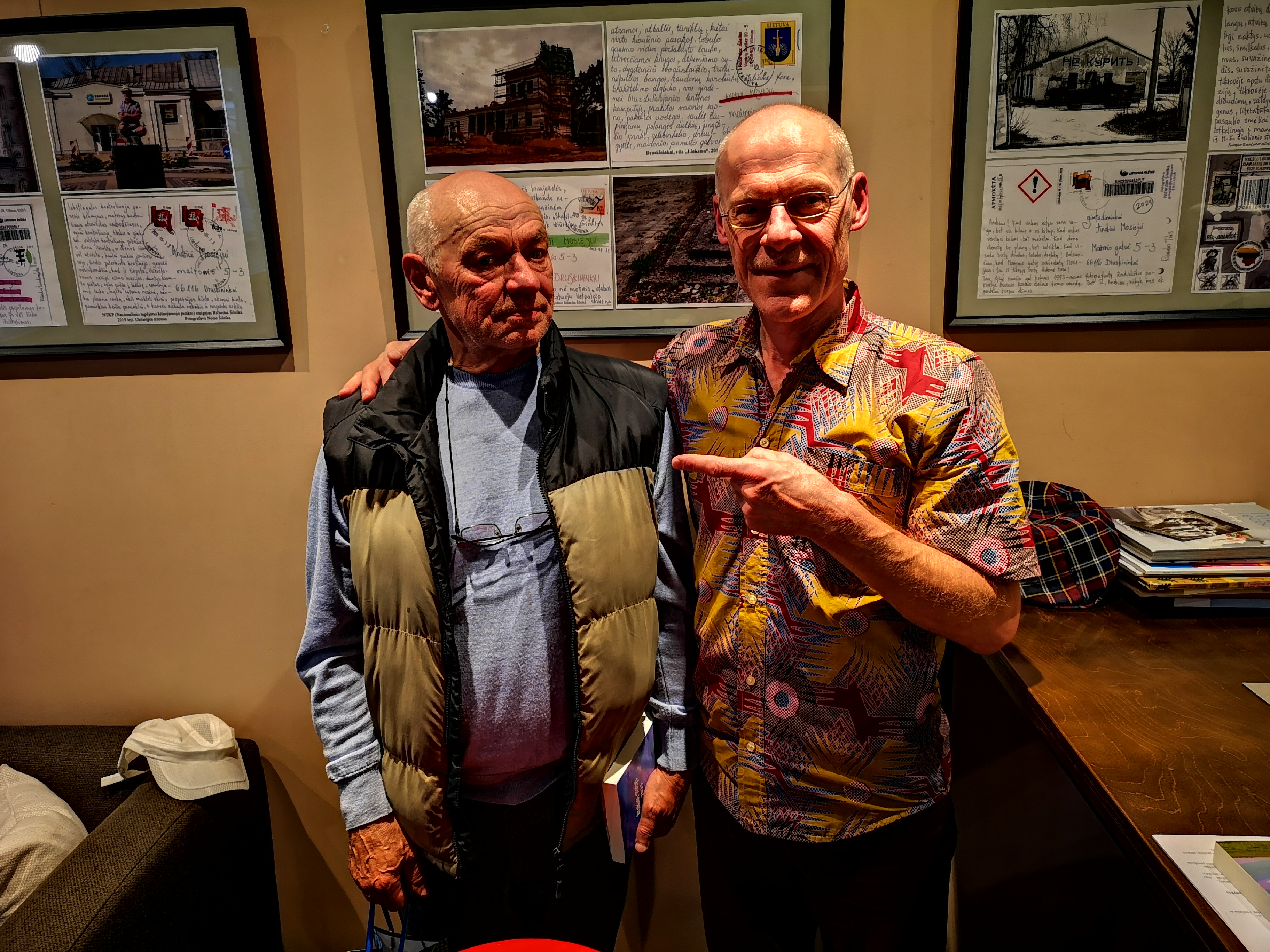 Atvirlaiškis – jaukus bendravimas, telpantis į delną arba kišenę