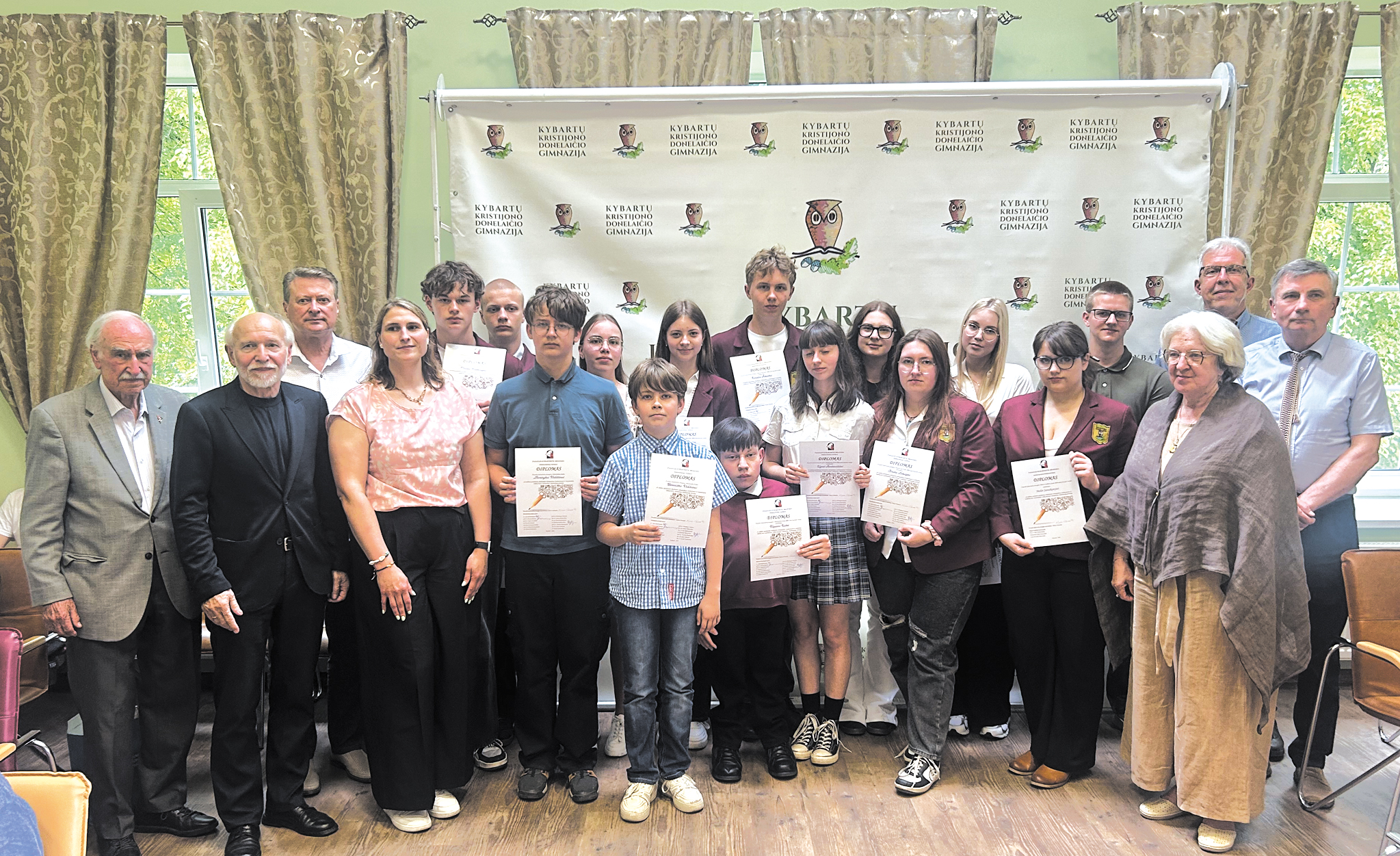 Gimnazistams – rekordinės premijos ir 12 metų ruošta kalba