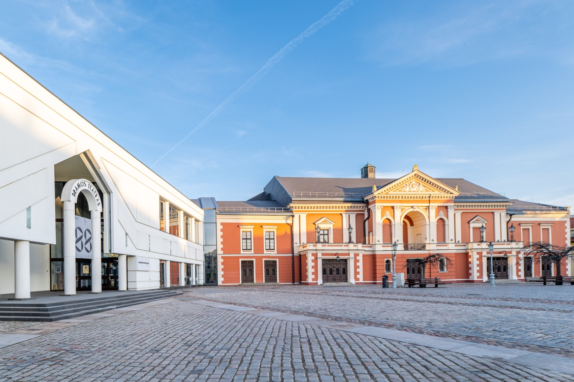 Klaipėdos dramos teatras 90-ąjį sezoną sutinka su šekspyriška nuotaika