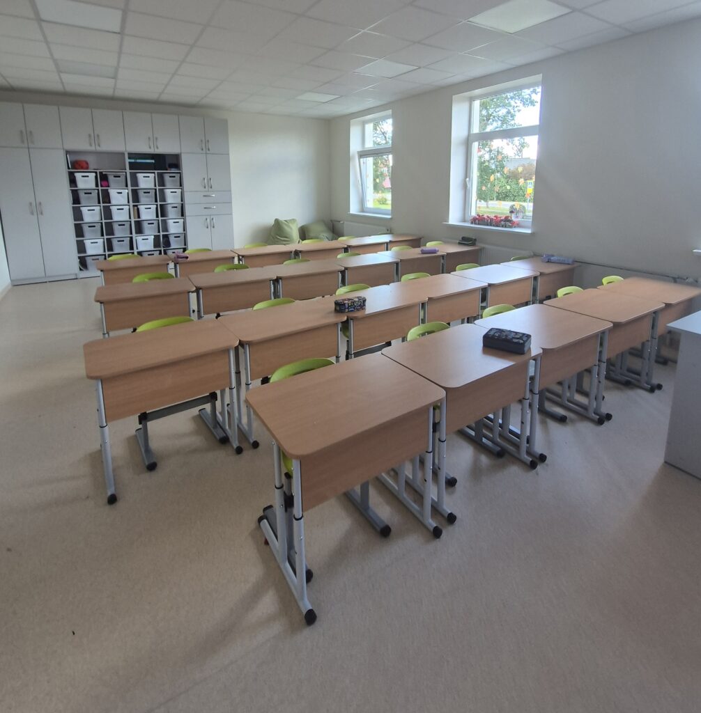 Valstybiniai brandos egzaminai jau ne už kalnų, kaip jiems ruošiasi abiturientai?