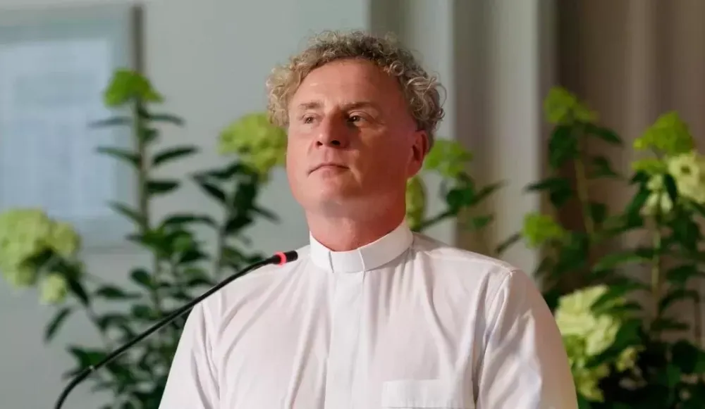 Kunigas M. Mitkevičius: privalu žengti Pranciškaus rodyta kryptimi, kitaip Bažnyčia sustabarės