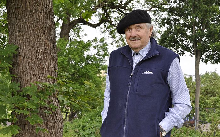 Žemaitis 50 metų į juvelyriką žvelgė pro gintaro pensnė