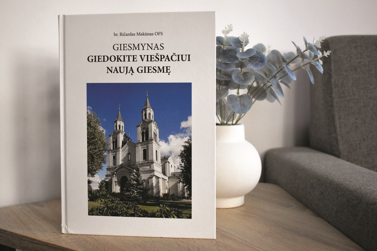 Šv. Cecilijos globoje: keletas maestro Ričardo Makūno portreto štrichų