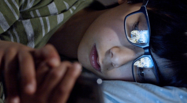 „Būti kartu“. Nuo ko vaikai bėga į socialinius tinklus?