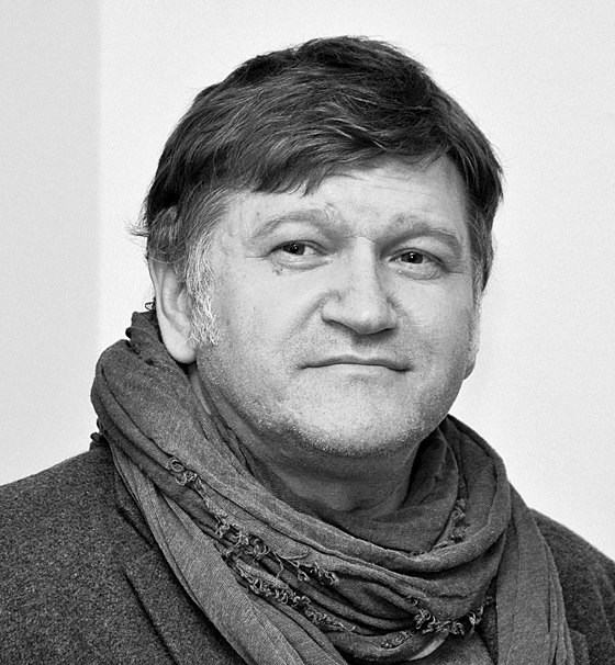 ,,Tikėjimas menu turi religinį pobūdį“. Jevgenas Karasas apie 90-uosius, karą ir Ukrainos meno ateitį