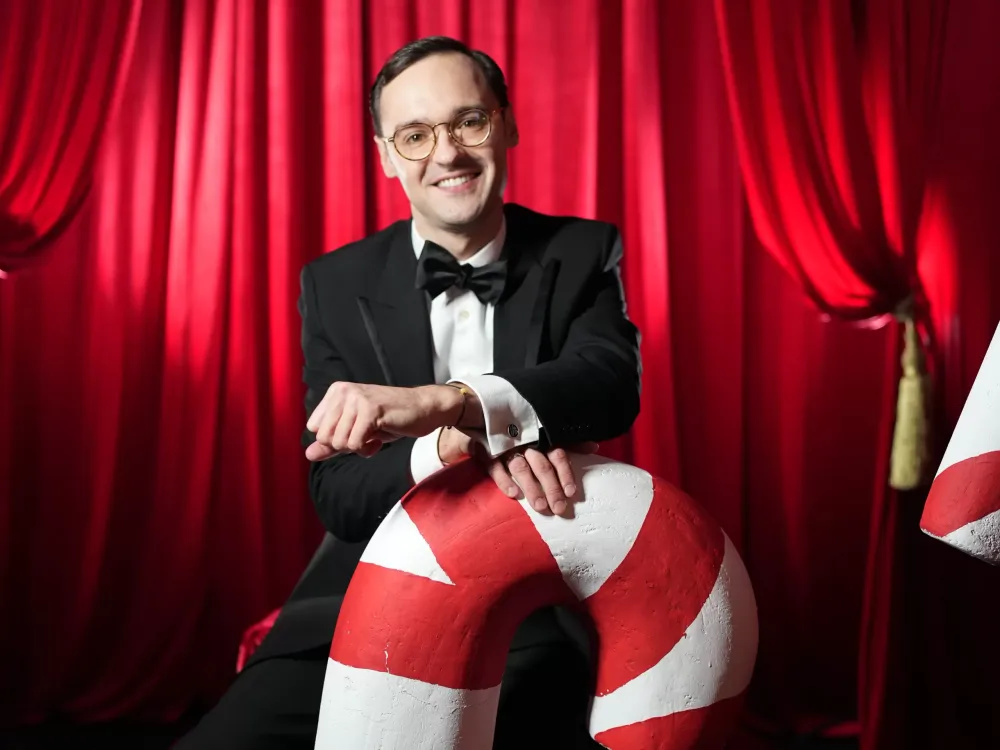 Svetingumo ekspertas V. Vėberis: „Neprivaloma krautis pilnos lėkštės ir valgyti keturias valandas“