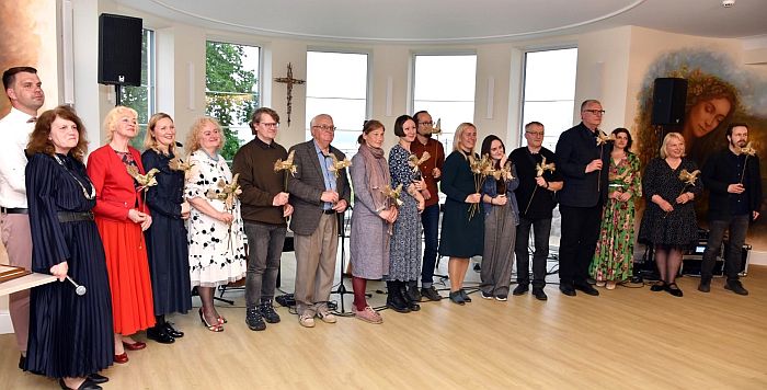 Taupus, bet talpus poetinis žodis