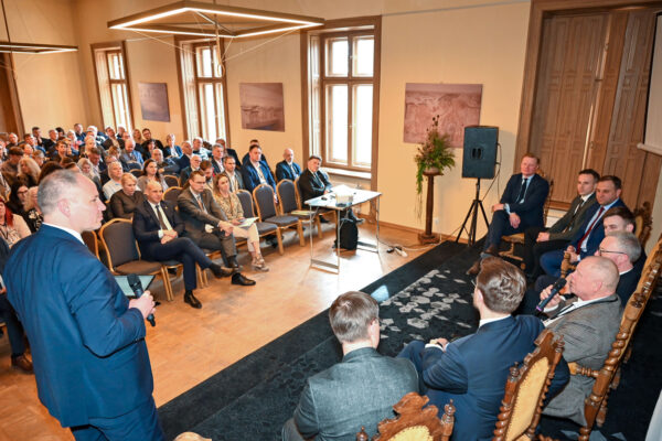 Forume aptartos regiono perspektyvos