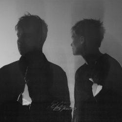 Klausykla Nr. 153 (albumų apžvalga)