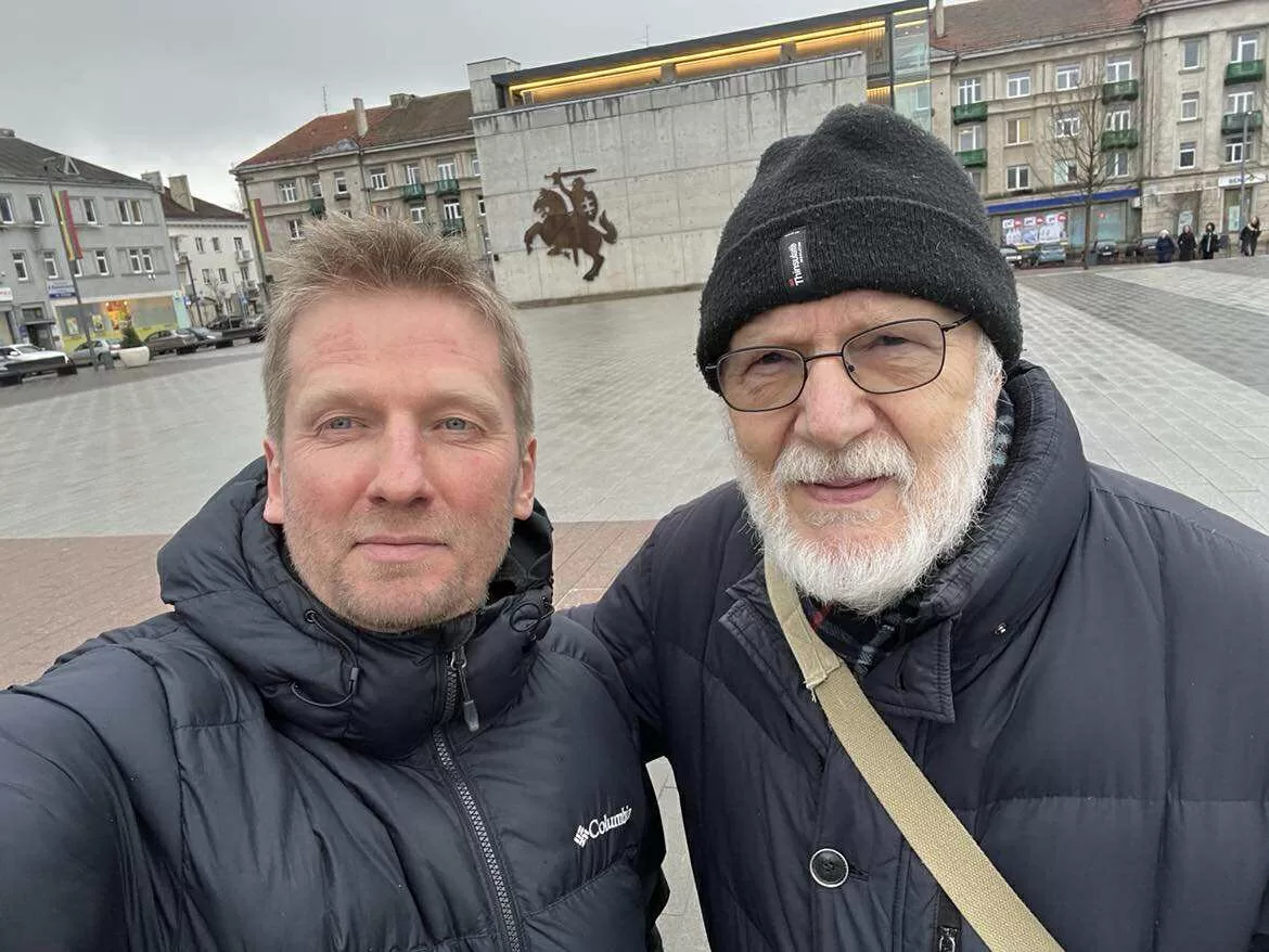 Režisierius N. Milerius apie filmą „Senio kelionės“: „Biografinių filmų yra daug ir tikrai gerų, bet šįkart man buvo svarbiau pabūti su Juozu“