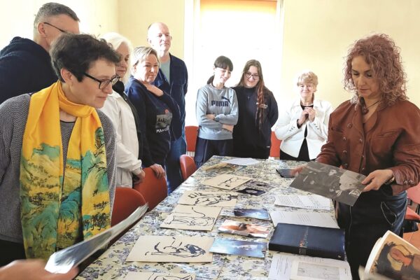 Šven­tė­me Pap­rū­sę: pri­si­mi­ni­mai apie kraš­tie­tį ir ta­py­bos ple­ne­ras