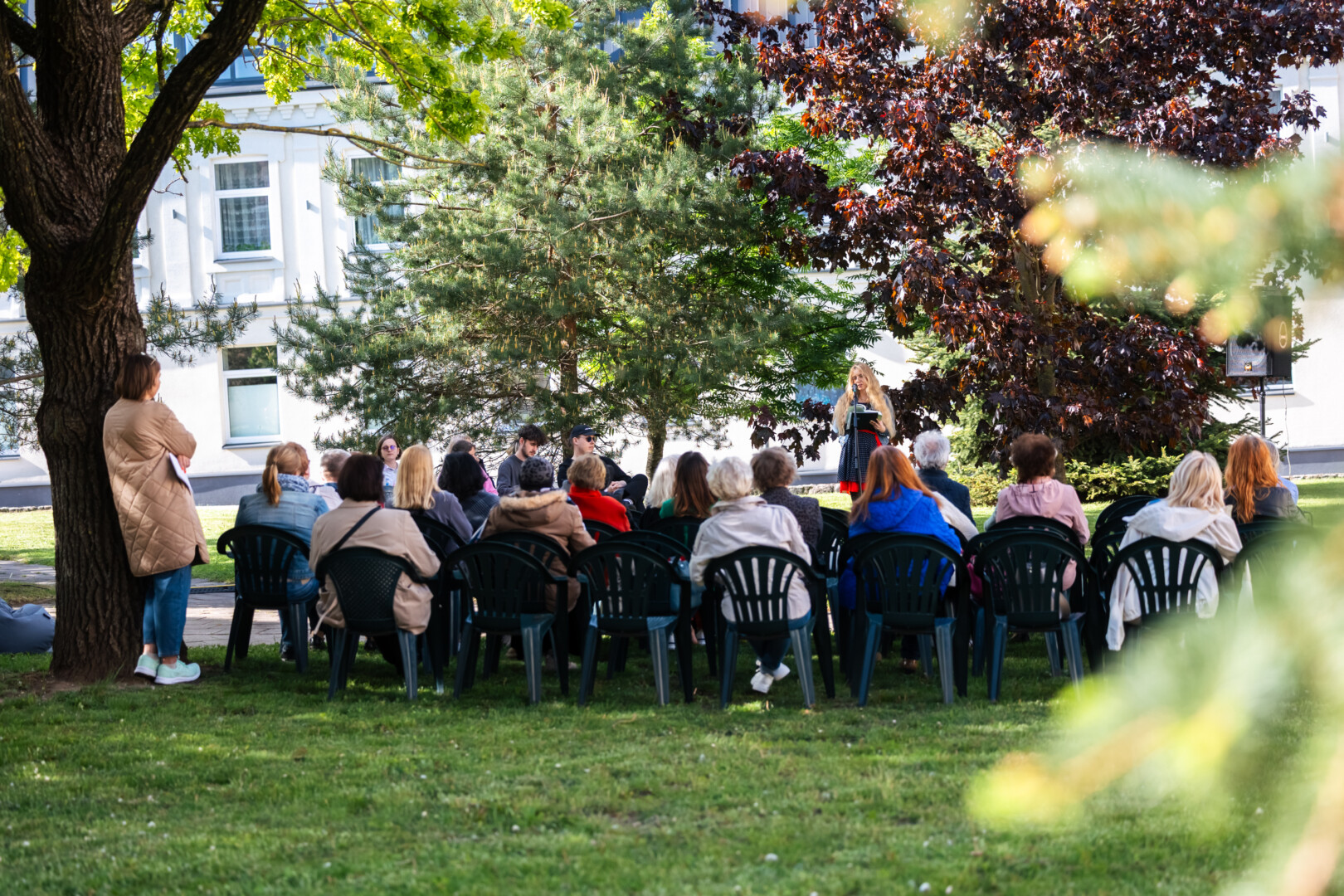 Skaityti poeziją kaip dantis valytis