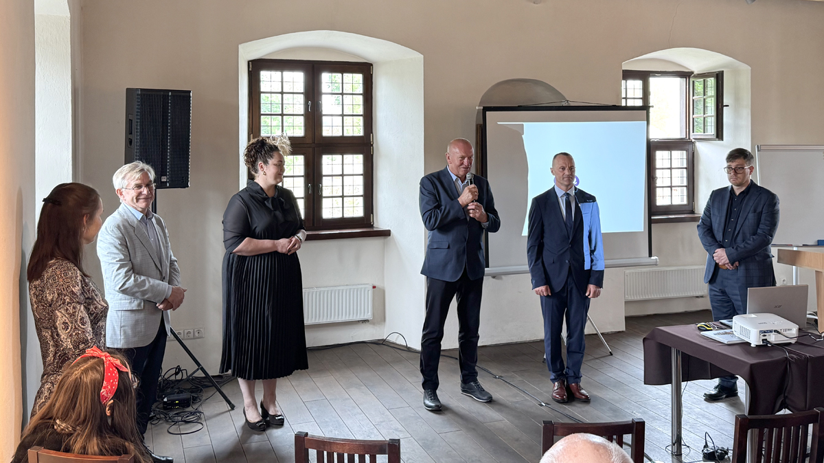 „Tytuvėnai: 730 metų tapatybės“