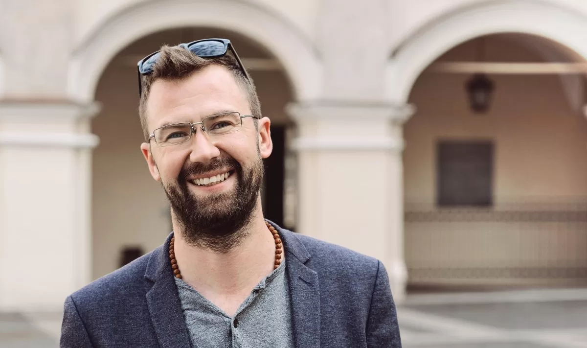 Filosofas V. Silius: Azijos studijas matau kaip tikrą ir simbolinę kelionę į savęs, aplinkos bei aplinkinių pažinimą