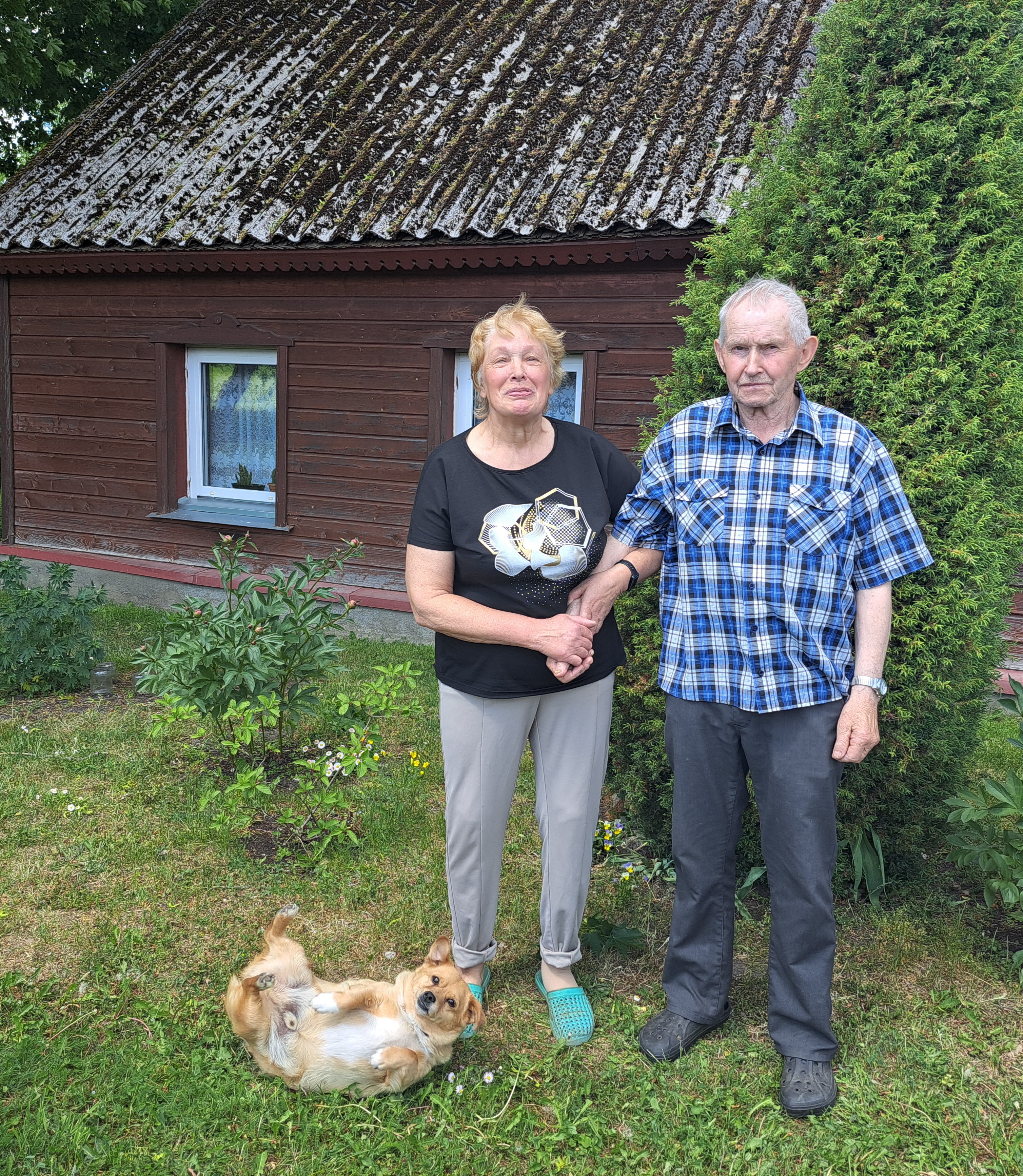 Laiškininkas kaime gerbiamas žmogus, visi jo laukia