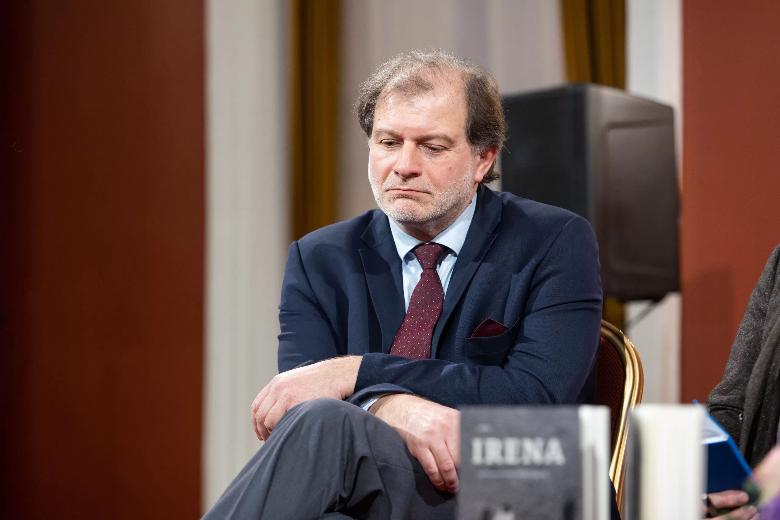 D. Kuolys diskutuojant dėl S. Nėries: „Stiprios visuomenės savo genijų neišsižada. Todėl jos ir stiprios“