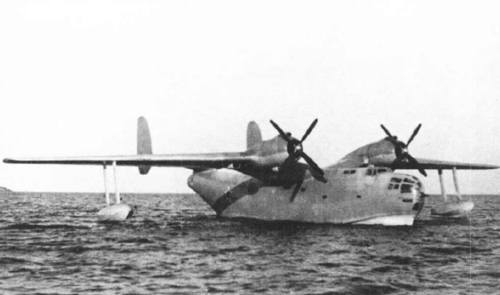 Uoste – kariniai hidroplanai