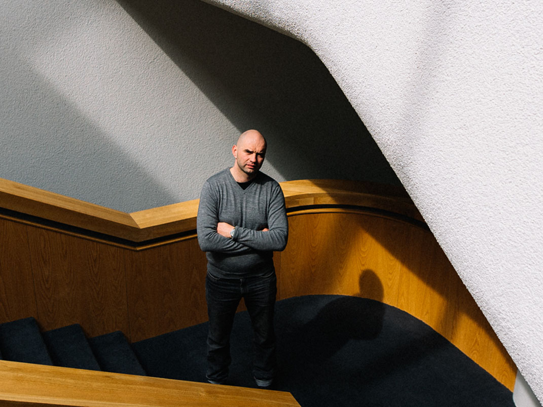 Grįžta žiūrovų pamėgtas spektaklis-ekskursija po Klaipėdos dramos teatrą