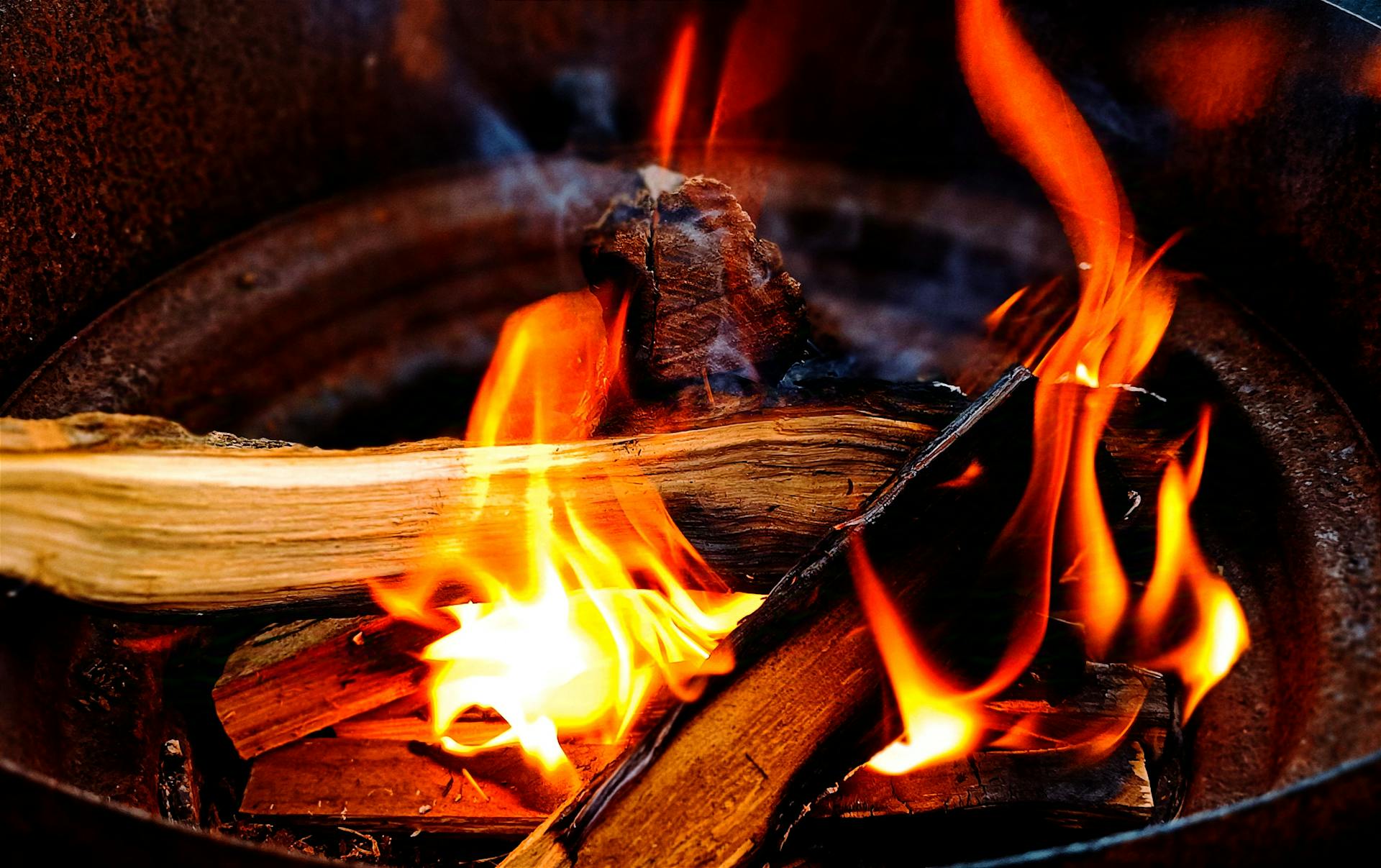 „Istorinės paralelės“. Sausio 13-oji: ar neužsinersime kilpos savo laisvei patys?