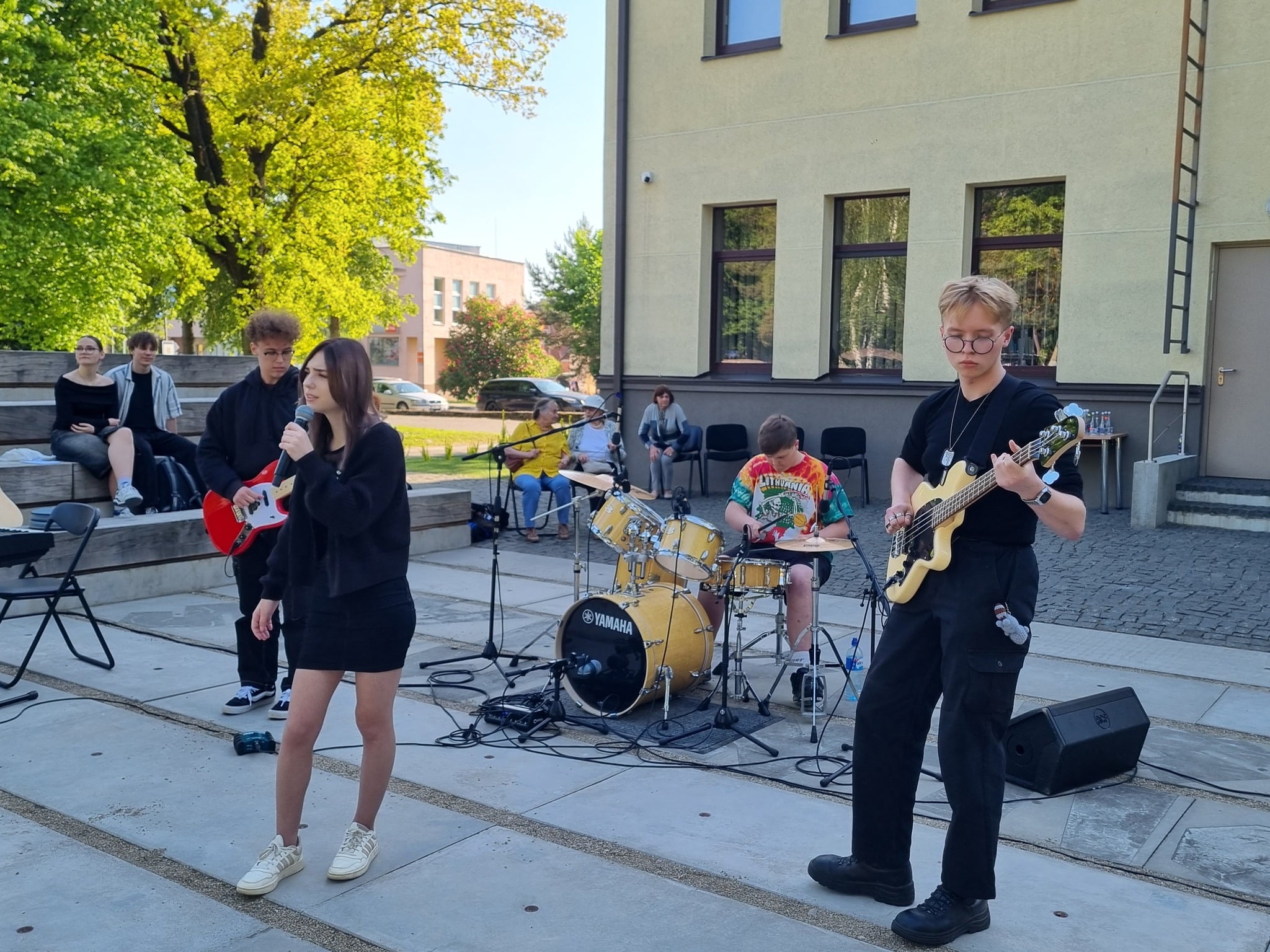 Rūsyje repetuoti pradėję „Vintažnikai“ žengia į sceną