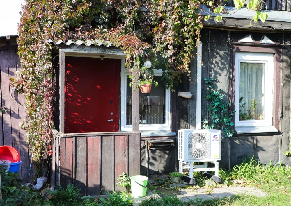 Pašnipinėjimas po medines Šnipiškes: gyventojų istorijos, kaimynystės ir vaišių kultūra