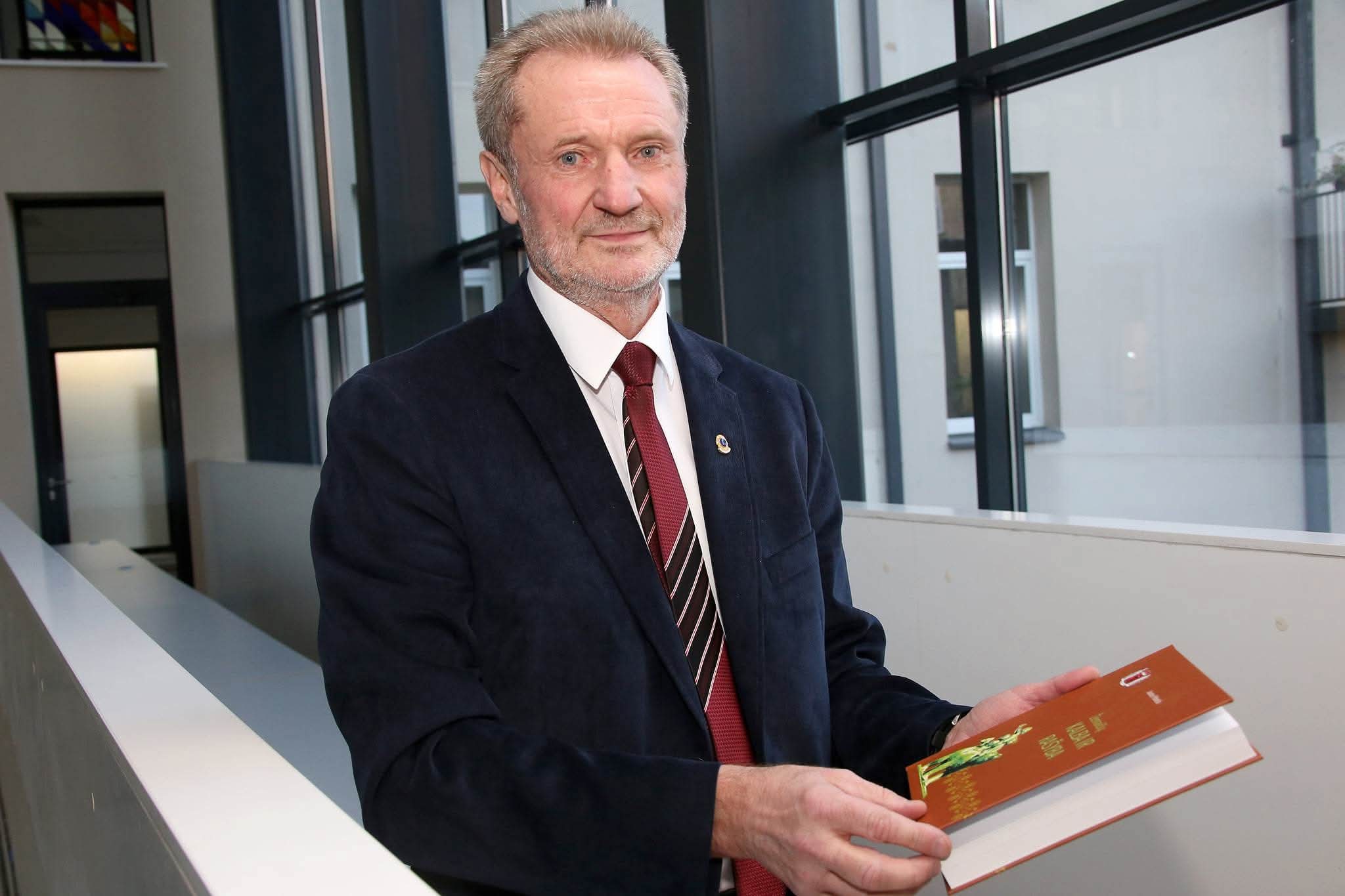 J. Pabrėža: „Turime atsivožti ir atsiraitoję rankoves darbuotis dėl savo gimtosios Žemaitijos“