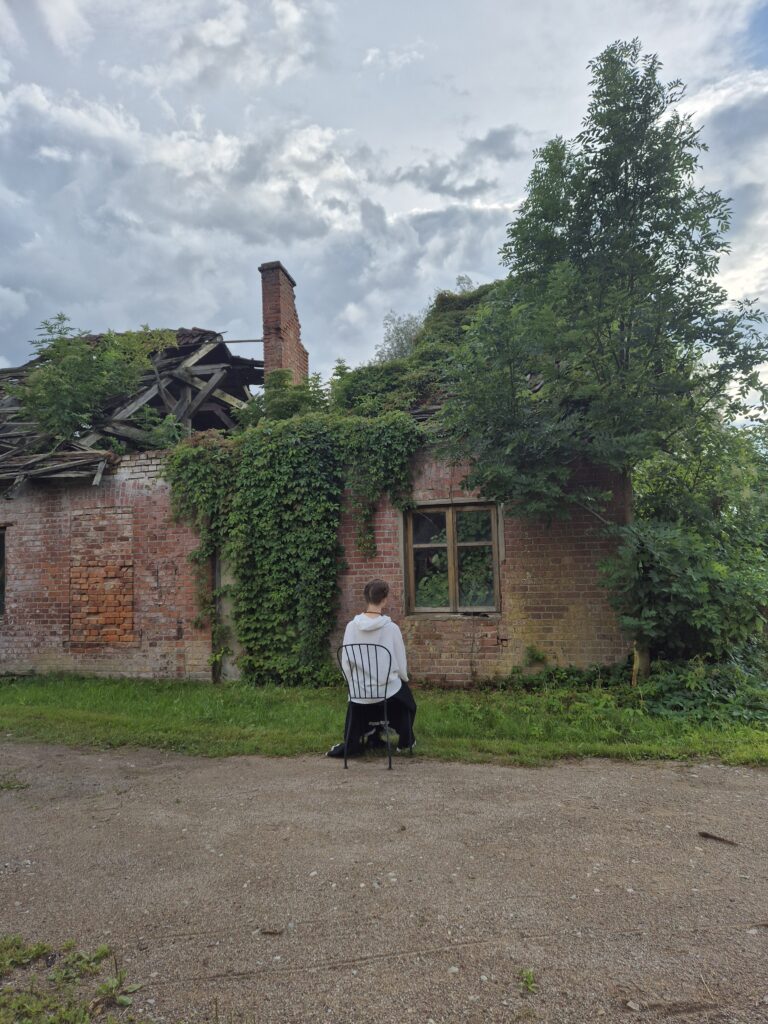 Vakaras Gropiškiuose: užmarštis neįveikia spausdinto žodžio galios