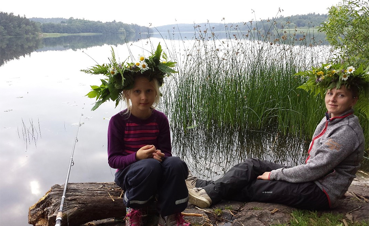 Švedų Midsommar šventė arba Joninės skandinaviškai