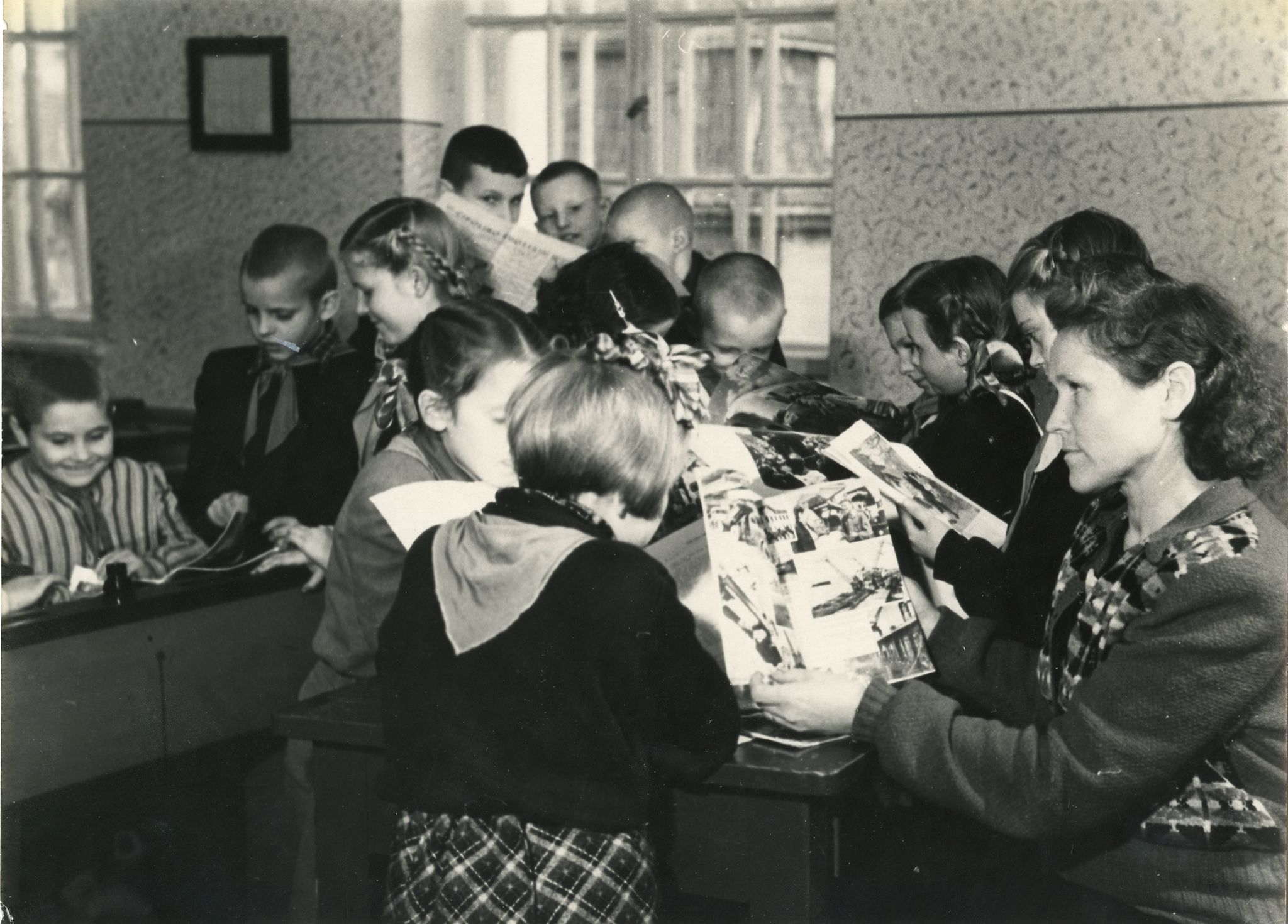 Mokytojų darbo normos viršytos dvigubai