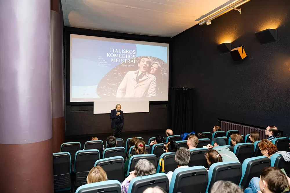 Režisierius E. Vanzina Lietuvoje pristato itališkas komedijas: „Dievo dovana turėti galimybę priversti juoktis milijonus“