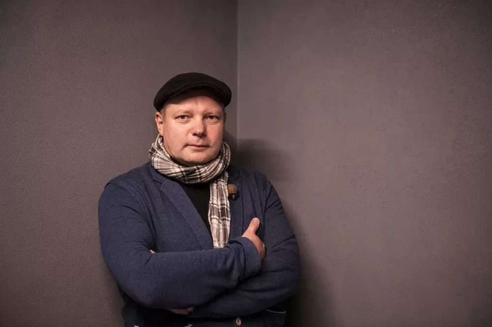 R. Kmita apie naują romaną „Editas kompleksas“: „Bijojau išsiduoti, kaip man pasisekė“