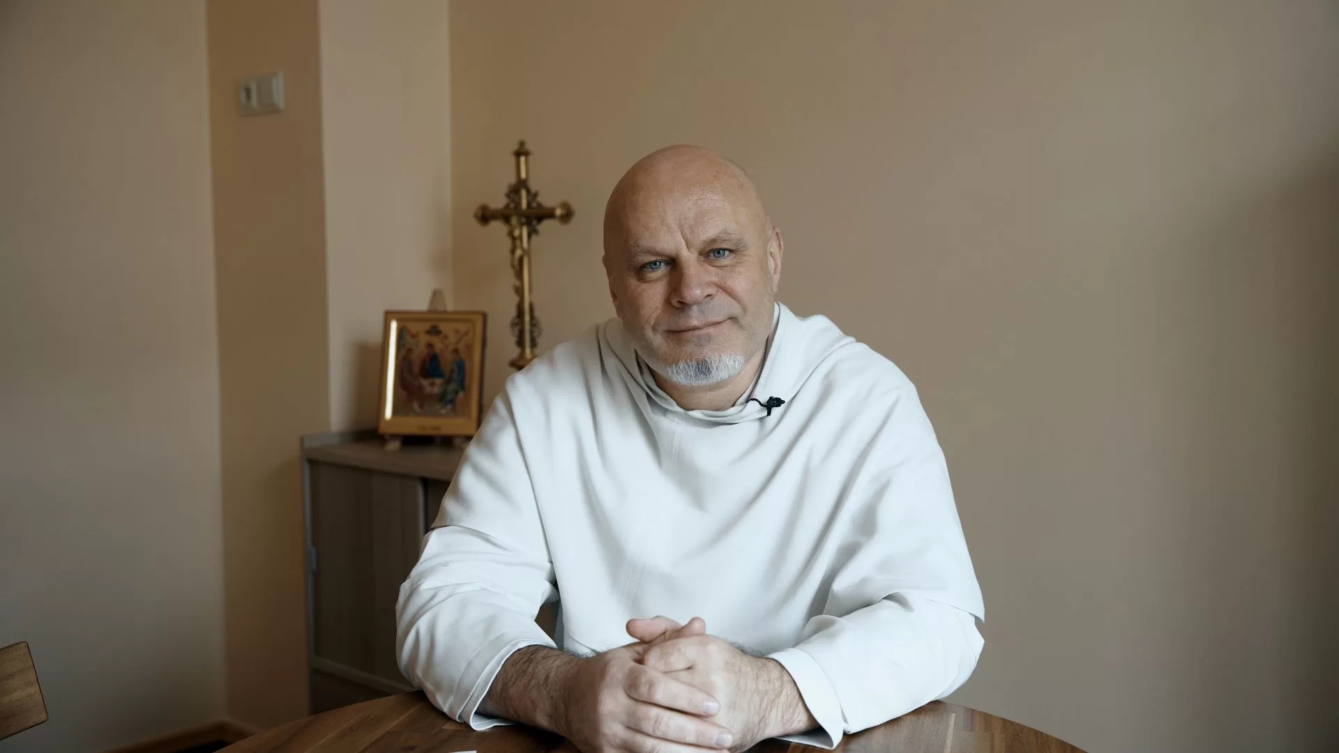 „Geriau kunigs negu žuliks“ – brolis Pijus apie jaunystės paikystes, kunigystę ir vienuolystę