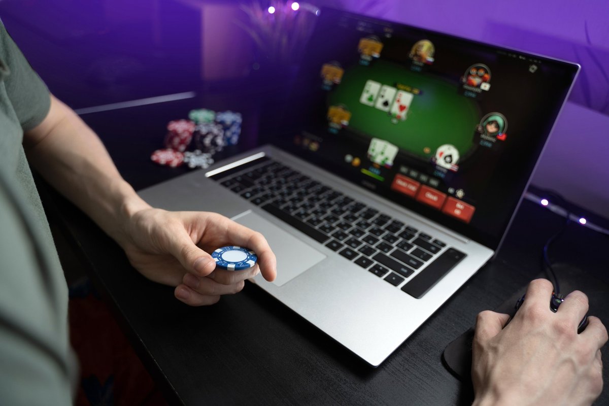 Nelegalūs azartiniai lošimai internete: įtraukiami ir vaikai