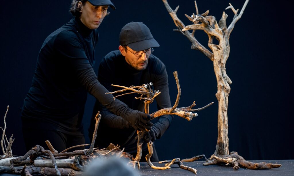 Kultūrų dialogas lėlių teatro scenoje
