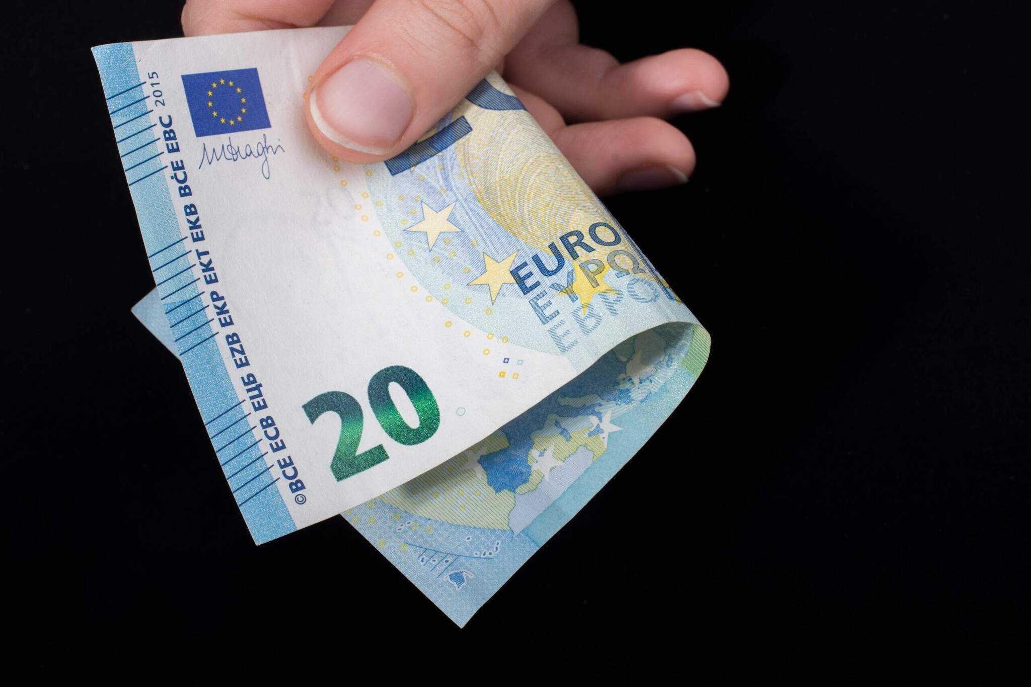 Atsakingas skolinimasis: kaip išvengti skolų spąstų ir išlaikyti finansinę ramybę
