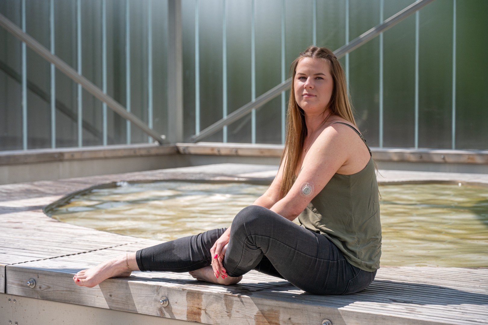 Išsivadavusi iš pragaro tiesia ranką kitiems